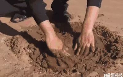 點沙成土!中國這一逆天發明震撼世界,讓沙漠種植成為現實!