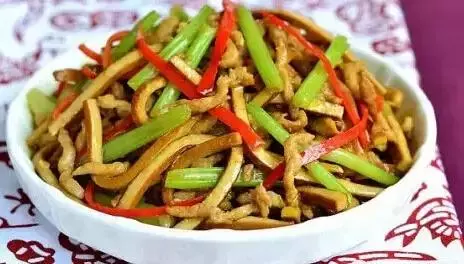 傳授「12道清腸菜」,味道鮮美,天天吃讓皮膚更光滑白嫩!