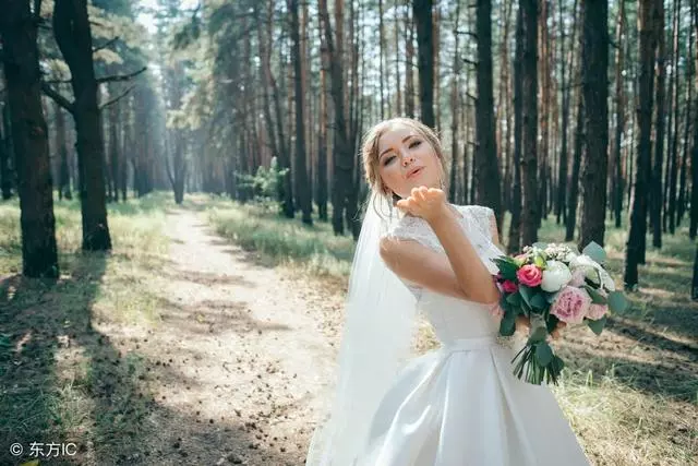婆婆,你想住我爸媽給我買的房子養老可以,每月3千房租就行