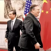 馬英九出席桃園龜山升旗典禮 痛批「台灣走向不自由的民主」