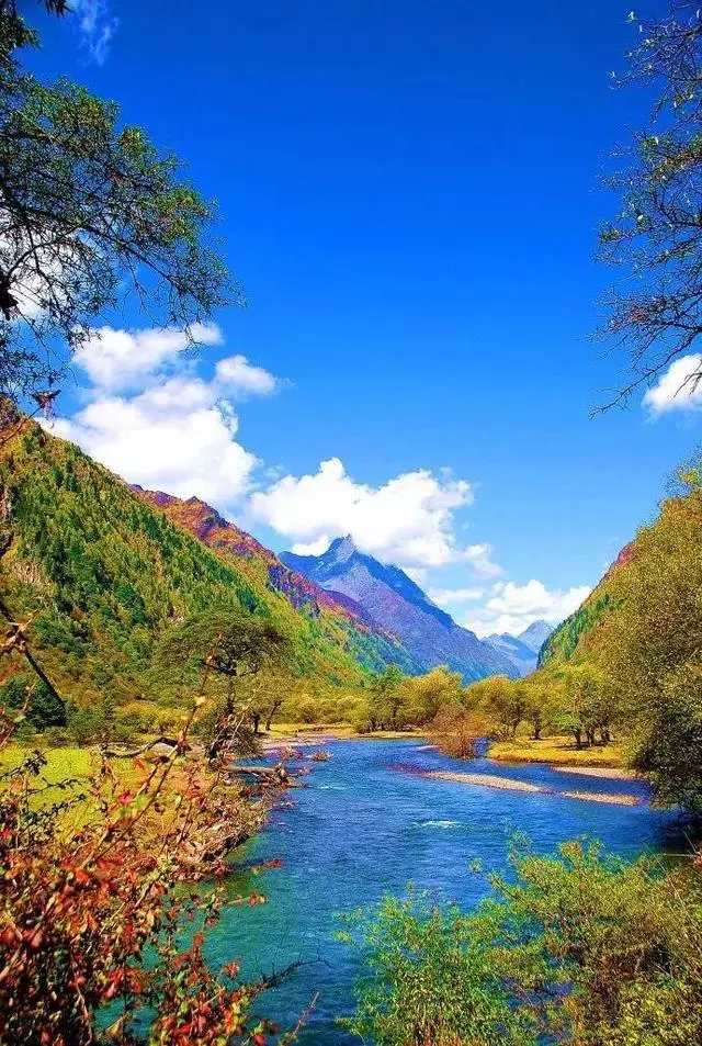 自駕游川西最後秘境,比稻城還美的五大景區,鮮為人知