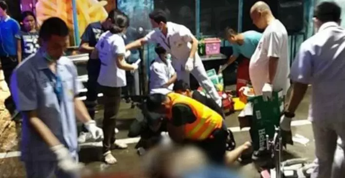 飛來橫禍!遊客在Bangkok熱門景點吃晚餐,卻無辜中彈身亡!開心出門,卻再也回不了家…