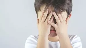 事態嚴重!大馬中學生20%有憂鬱症,10%曾經想自殺?! 網友:不要忽略身邊的人