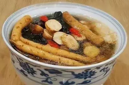 它是女人的補血王,男人的回春寶,秋冬吃最好,氣血補足年輕20歲