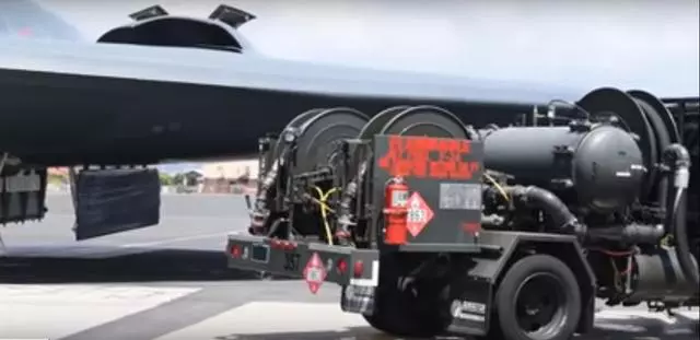 解放軍的轟-20隱形轟炸機即將登陸空天,美三大動作緊急部署