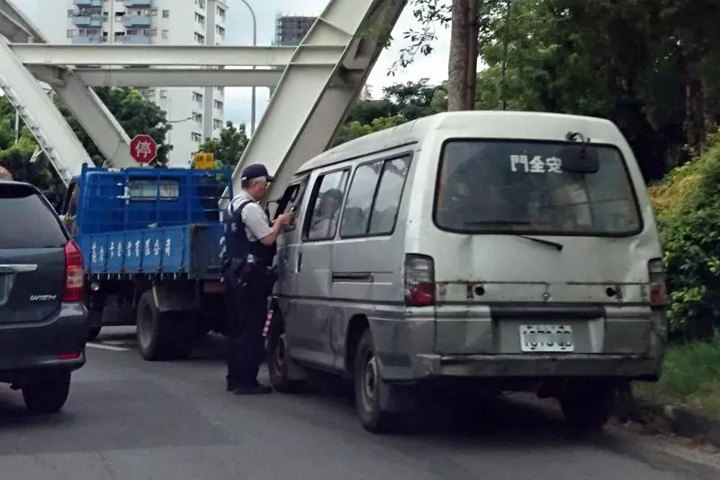 別憤怒,一次搞懂這回「道路交通管理處罰條例」部分條文修正草案懶人包!