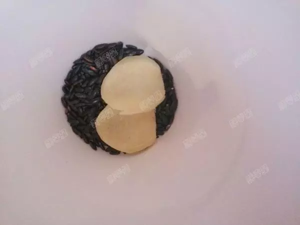 用生薑加「它」,1月排出宿便,甩掉大肚腩,暖身還抗氧化哦!