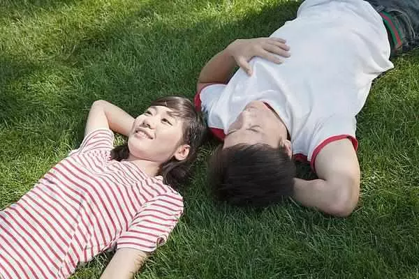 回婆家給侄子500紅包,嫂子給我孩子的紅包,卻讓我羞愧不已