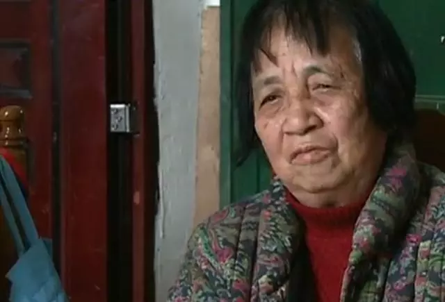 母親重病,兒子表示打死也不會回家看她,說沒有這樣的媽