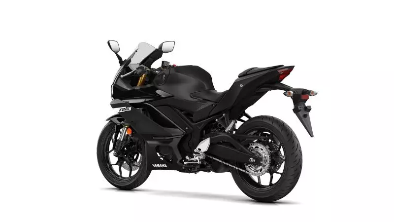 倒叉、下置分離把搭載,2019 YAMAHA YZF-R3泰國發表