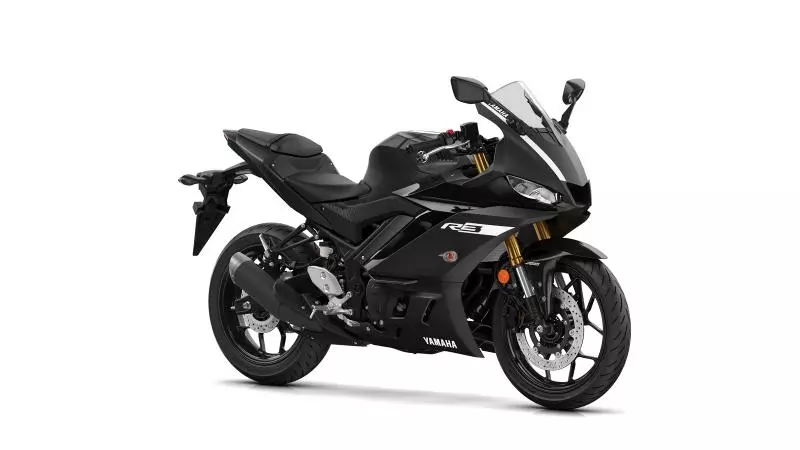 倒叉、下置分離把搭載,2019 YAMAHA YZF-R3泰國發表
