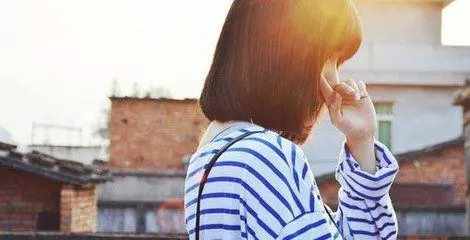 出嫁母親拿二十萬嫁妝,婆婆知道後,居然讓把錢退還給母親