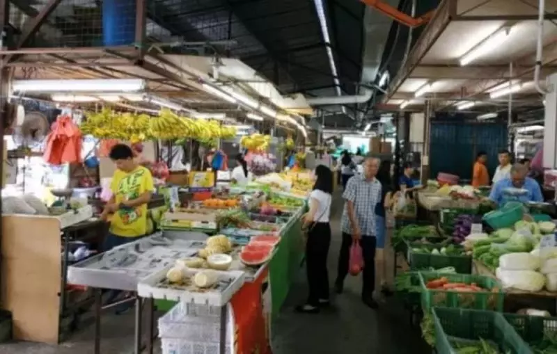 【真的假的?】網上瘋傳檳城巴殺香蕉內藏有針!爆料者:「吃到一半有一支針插進舌頭,非常深!」