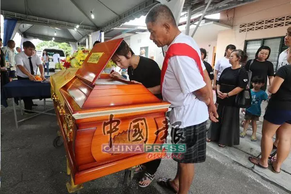 家人選擇原諒他!死者家屬冀法庭輕判弒父男
