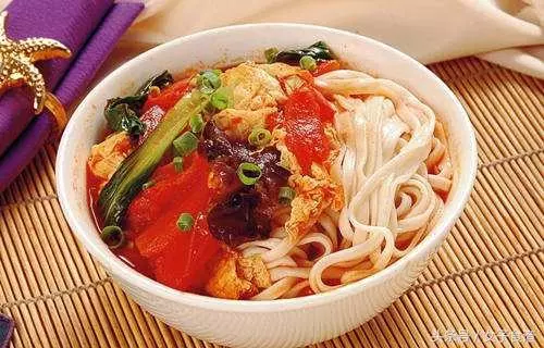 今天就為大家推薦十種經典麵條,為您在寒冷的冬季帶來一絲絲暖意