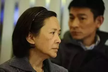 她年近70歲「子女各自享福」都不管她!劉德華得知後霸氣喊:我養妳一輩子!