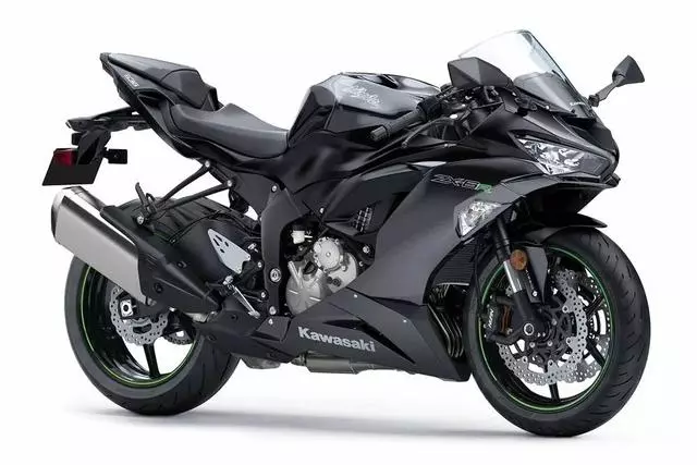 川崎ZX-6R最新2019改款,使用全新家族式外觀