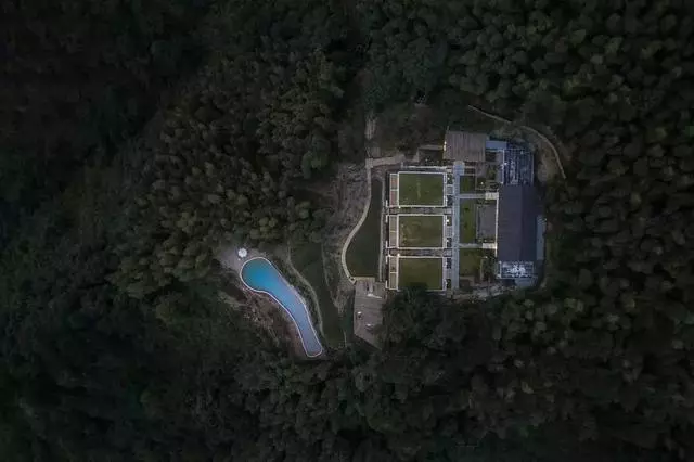 20家山中設計民宿,哪一個地方都值得你去翻山越嶺