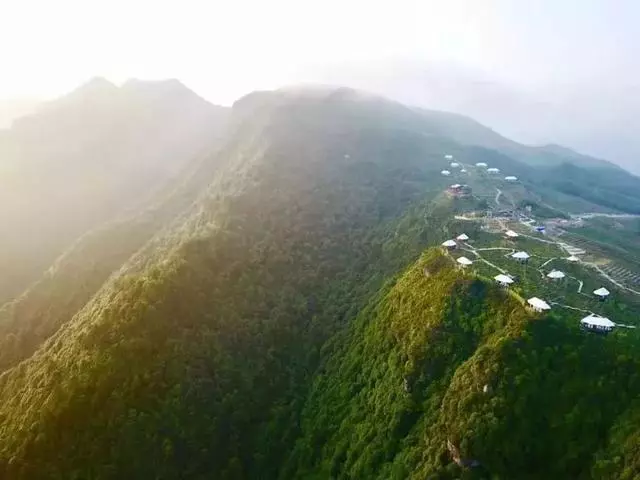 20家山中設計民宿,哪一個地方都值得你去翻山越嶺