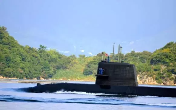 5國軍艦連闖南海!這個鄰居航母潛艇齊上陣:比美國更加值得警惕