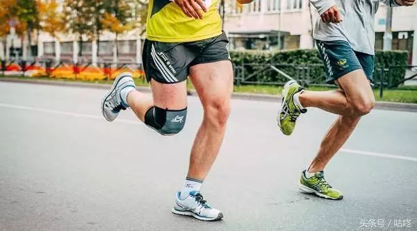 「自殘式運動」毀了多少人的膝蓋,你還敢這樣跑嗎?