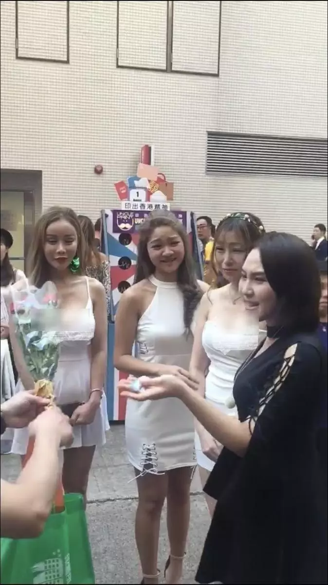 大叔求婚小模…遭嗆「先交出豪宅」!影片流出 網全驚嚇:本人長這樣?