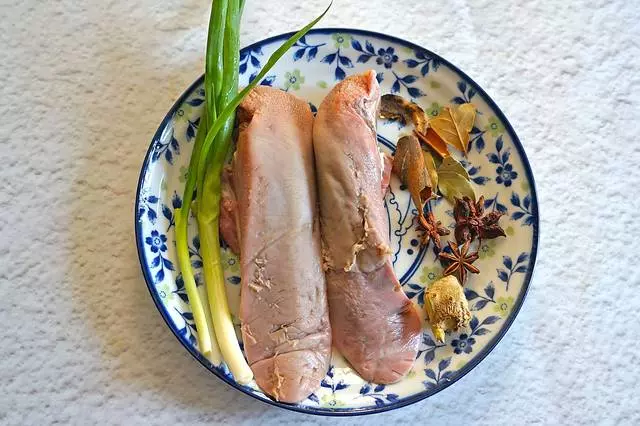 下酒菜吃它就對了,鍋里一放燉一大鍋,還不上火,宴客倍有面子