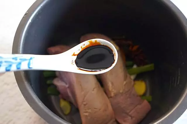 下酒菜吃它就對了,鍋里一放燉一大鍋,還不上火,宴客倍有面子