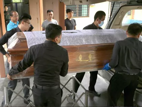 「5人燒死車禍案」‧ 計劃到土耳其旅遊 李蓮英 訂了機票沒得飛