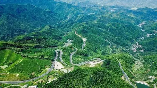 最好的風景在路上,隱藏於浙江深處的六條自駕公路