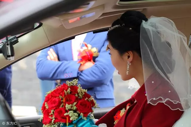 結婚當天,我老婆哭了,是我罵哭的,就連岳父大人都覺得我做的對
