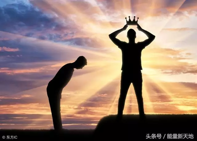 別人瞧不上你,你就越要努力,別人打擊你,你越要做出成績來
