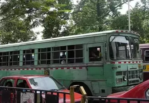 為何日本要取消汽車後視鏡?知道真相後,想知道中國又何時取消?