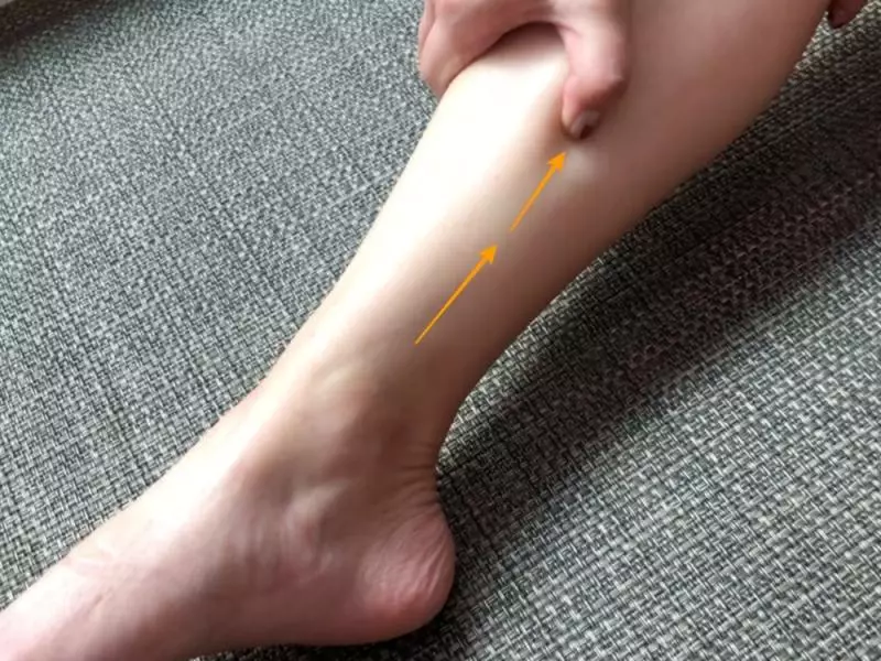 每到下午腳就腫了一圈,解救腫腫腿的超簡單居家按摩得馬上學起來