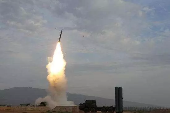 S300初露鋒芒!以戰機剛進入敘領空就被雷達鎖定:飛行員果斷返航