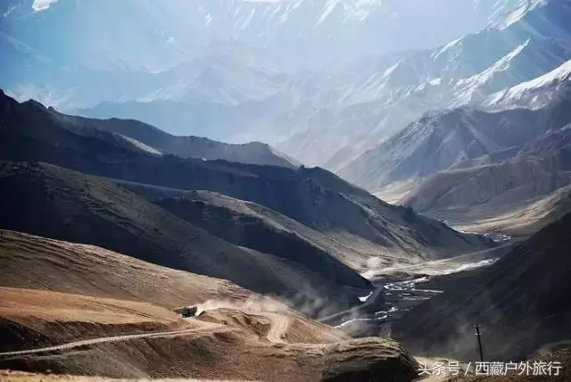 被稱為「最西藏」的進藏路線,帶你走進人跡罕見的新藏線