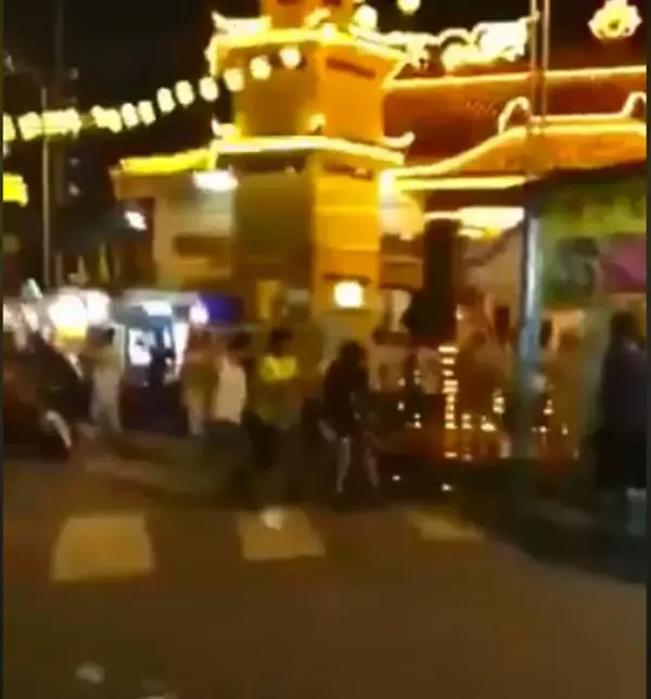 在九皇爺誕慶典上與醒獅團成員疑誤會而大打出手,其中3人慘被圍毆至頭破血流!