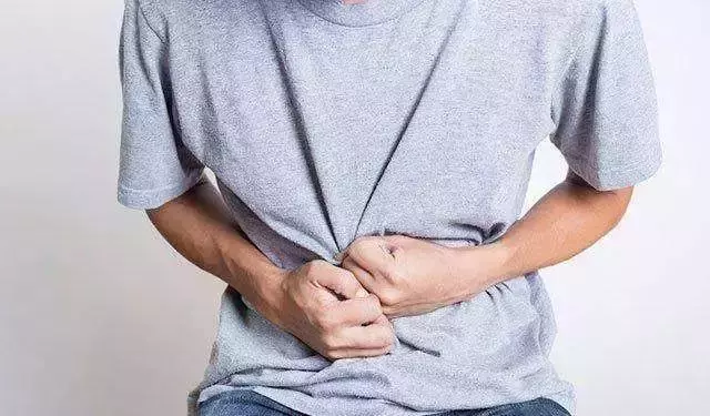 一吃完飯就肚子痛跑廁所?警惕這四種原因!