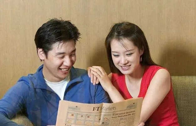 最近婆婆總說生活費不夠用,我悄悄回農村一趟,從此決定分文不給