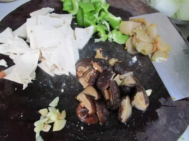 豆腐這樣做,才真的好吃,鮮香入味,噴香下飯