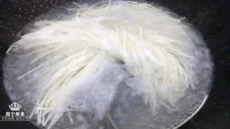 拯救懶人的快手炒麵,Q彈筋道,10分鐘出鍋
