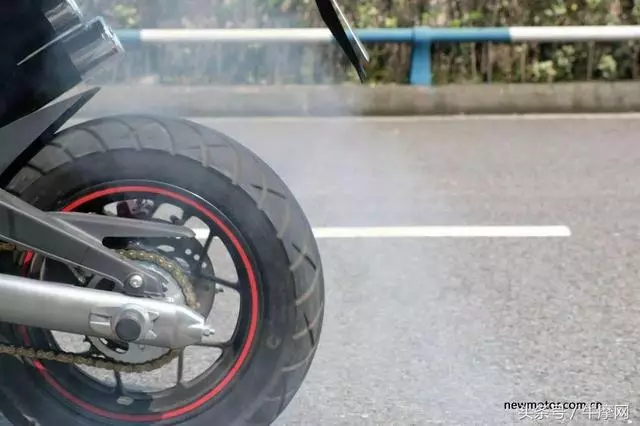 首款國四迷你摩托車,小身材擁有大能量天地遊俠D3測評