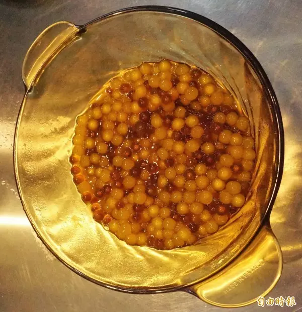 中原夜市老牌手搖飲熄燈 網友不捨:青春的味道沒了