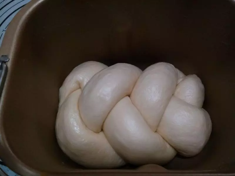 這個麵包方子真不錯,一步步跟我做,不用烤箱,第二天也柔軟拉絲