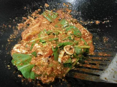 香噴噴,熱騰騰的馬來式炒麵~傳統馬來式炒麵的做法【Mi Goreng Basah】