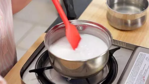 【千層椰汁燕菜】這是一款美麗又充滿椰香的燕菜!真是人人愛!