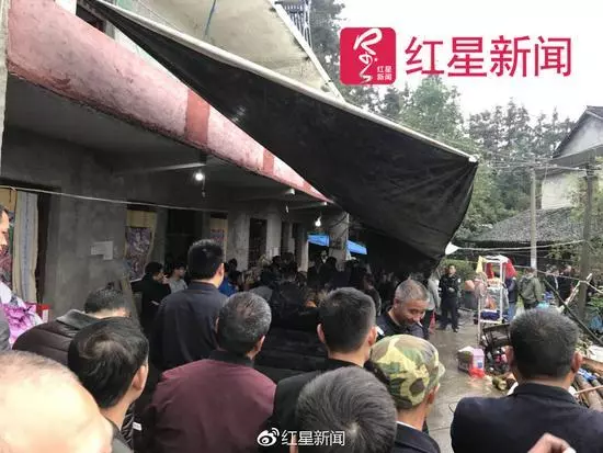 騙保案妻兒出殯沖突 家屬:她被一步步逼死