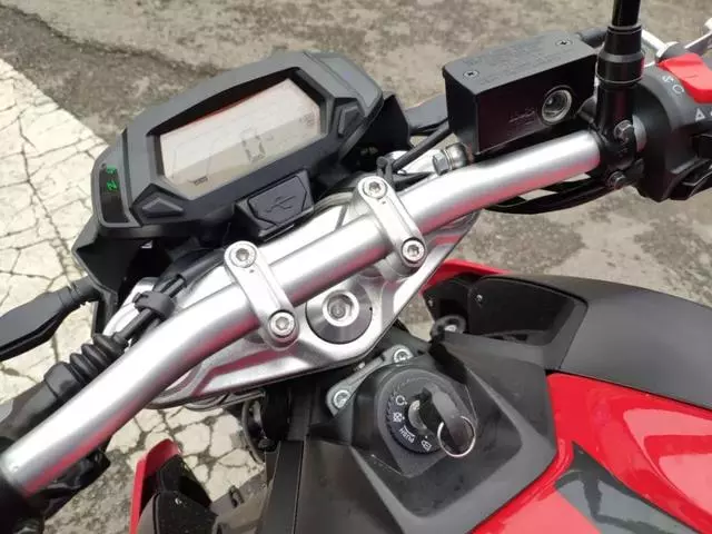 鍵盤說車:「表兄弟」之爭,無極500R和摩瑞500!