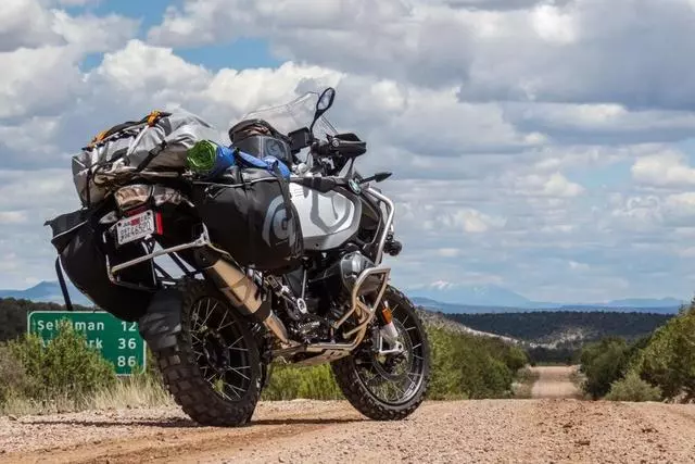 意式頂級拉力車,Multistrada 1260 Enduro首次亮相