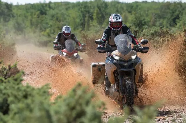 意式頂級拉力車,Multistrada 1260 Enduro首次亮相